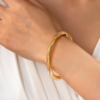 Gold-Tone Flexible Omega Chain Bangle-JOSSLYN by wall to wall-80B1688-The Twisted Chandelier