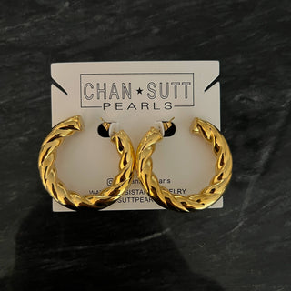 Chansutt Pearl Reese Hoops-CHANSUTTPEARLS-The Twisted Chandelier